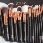 Zoeva 15 Piece Makeup Brushes