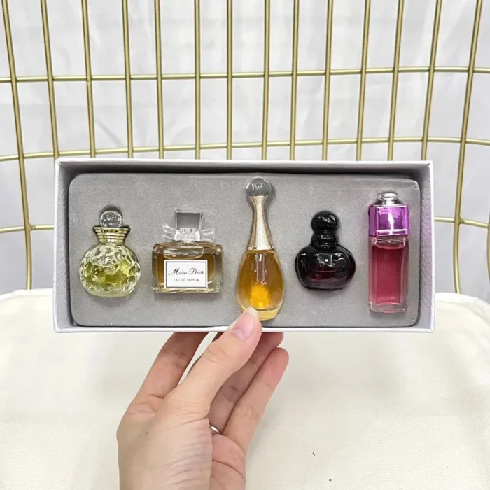 dior-miniature-perfume-set