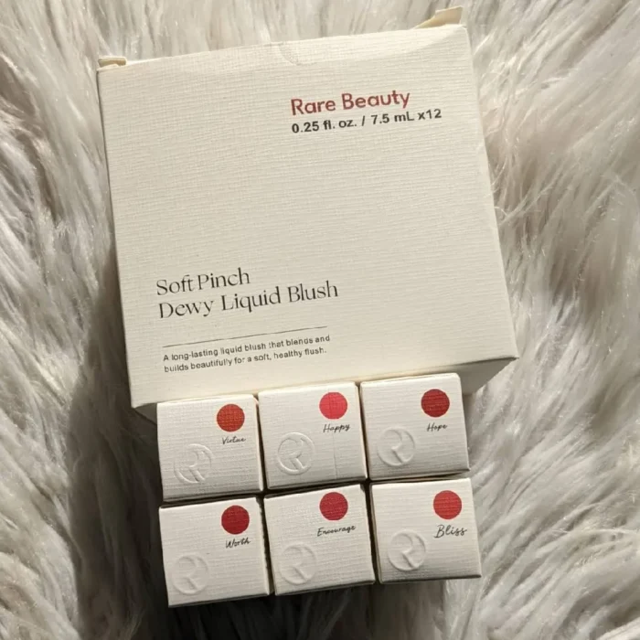 soft-pinch-liquid-blush
